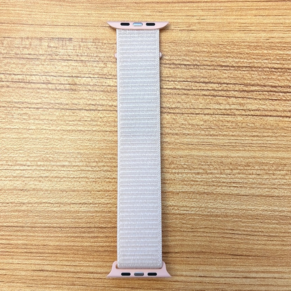 NEW[BAND] Light Pink Strap Loop For Apple Watch - Picture 2 of 5